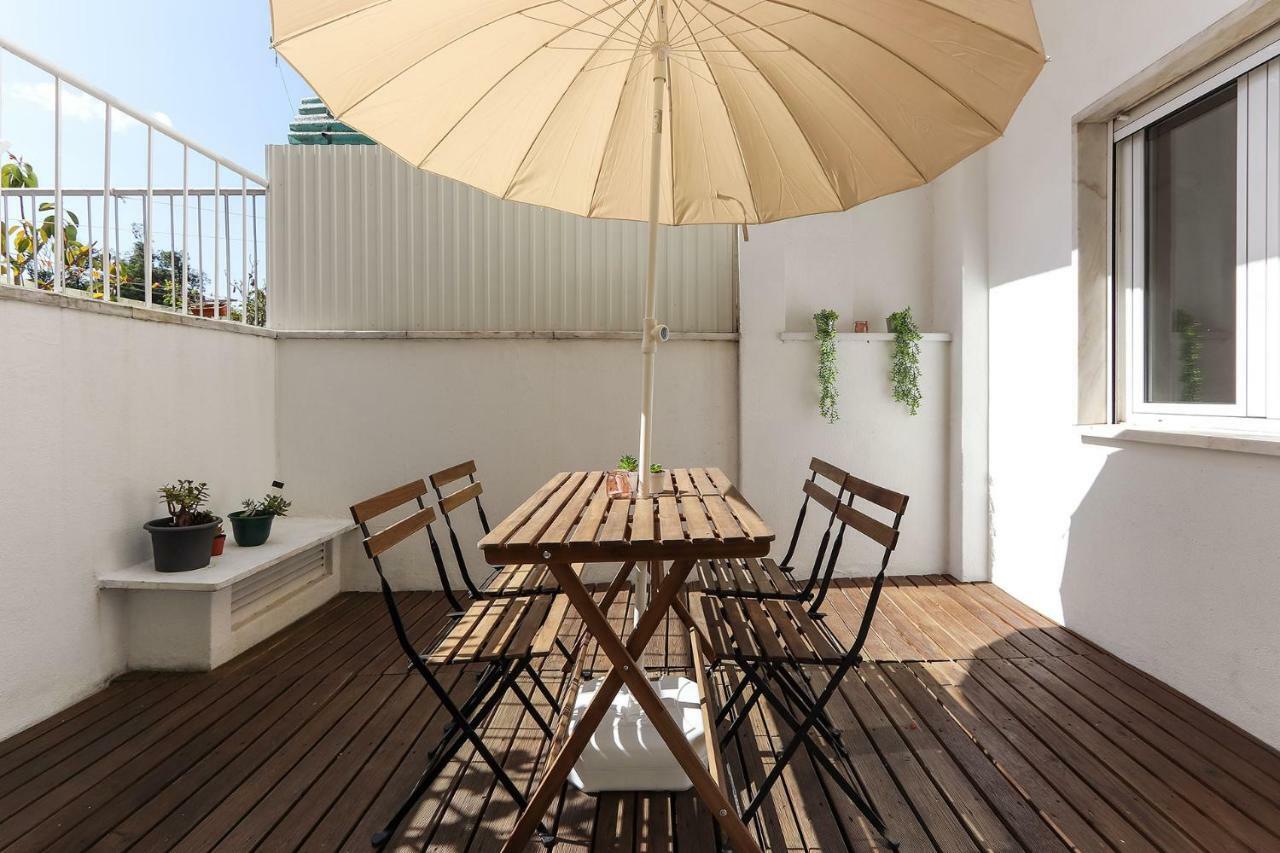 Entrecampos Terrace By Homing Apartman Lisboa Kültér fotó